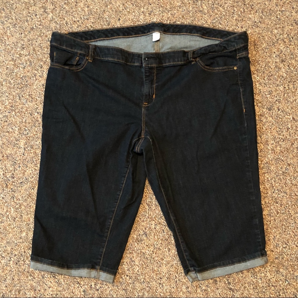 Old Navy Dark Wash Jean Capris